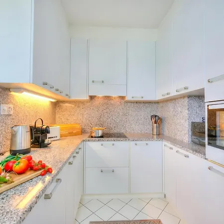 Residenza Parco Carona - Happy Apartment