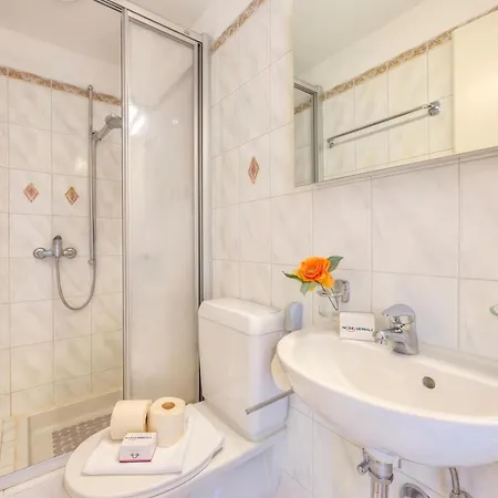 Apartment Residenza Parco Carona - Happy Lugano